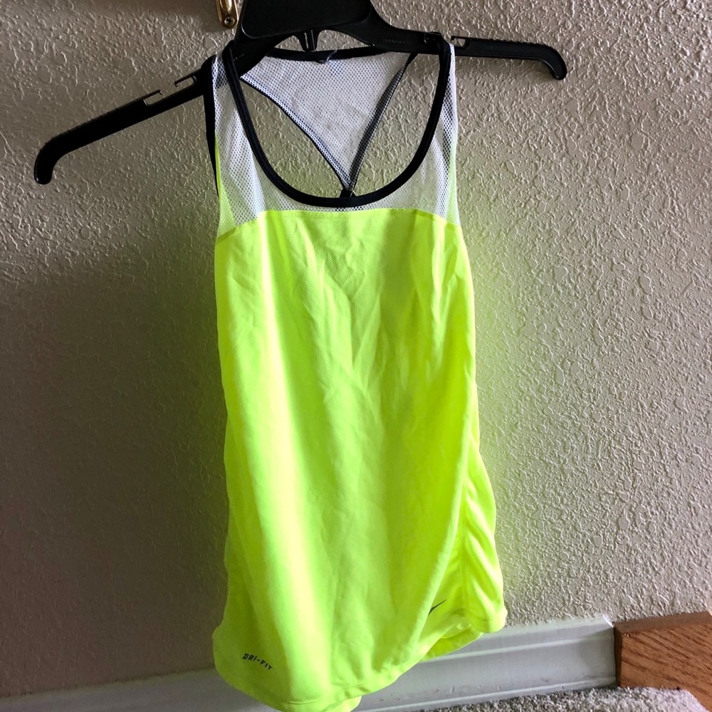 Nike Tanktop - Picture 2 of 6